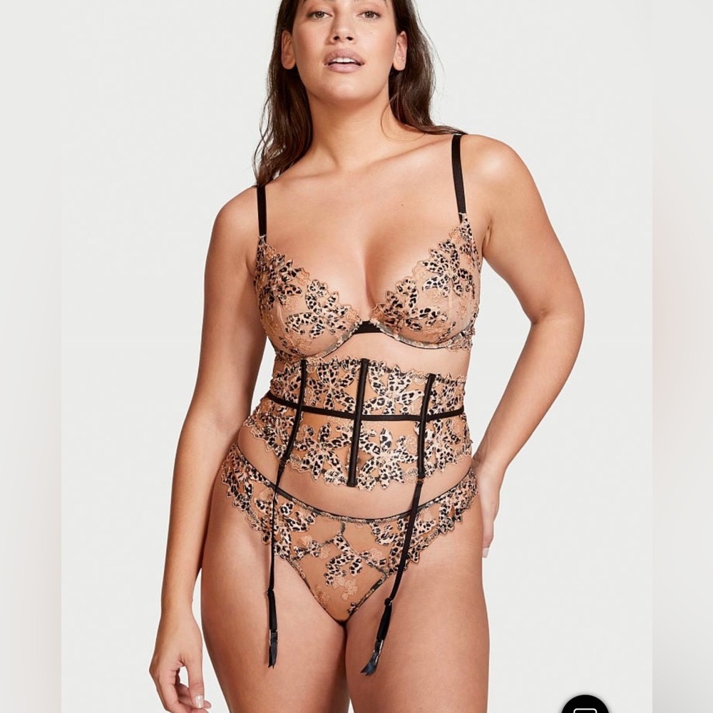 VICTORIA SECRET VERY SEXY LEOPARD FLORAL EMBROIDERED LACE WAIST CINCHER